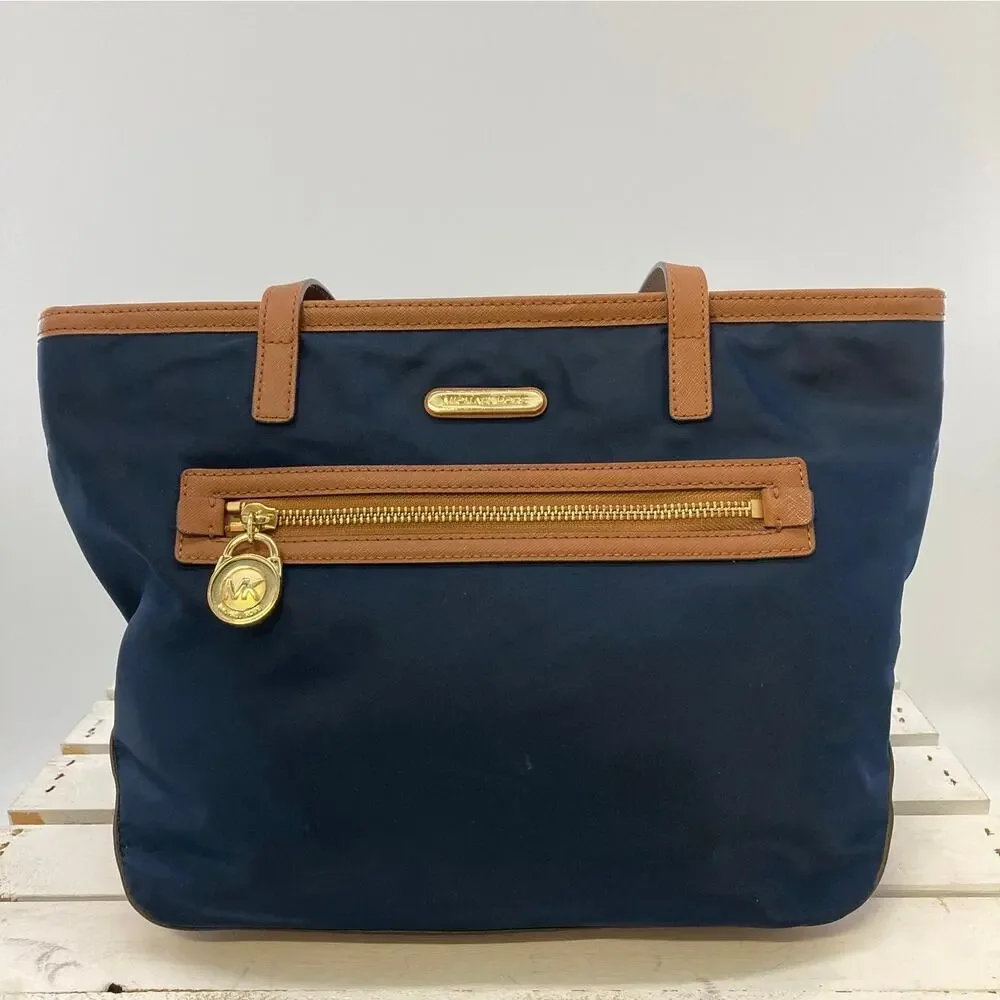 MICHAEL KORS, NAVY BLUE, BROWN LEATHER SHOULDER BAG